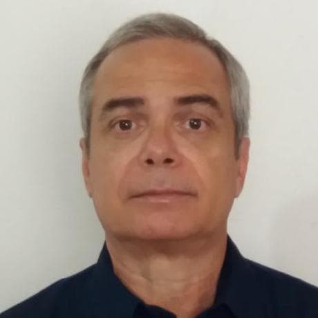 Image of Lucy Kuhn PhD